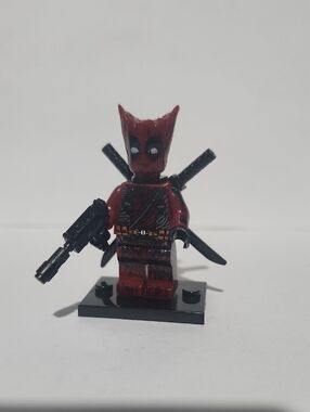 Classic Groot Ninja Deadpool Custom UV Print  Minifigure with sword and gun